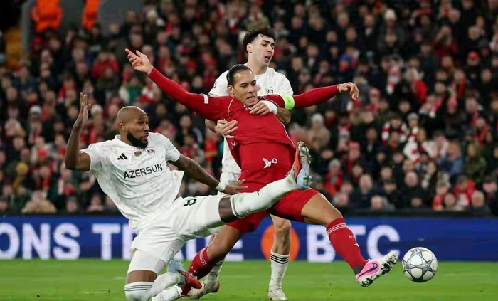 世界杯球队排名-英超带刀后卫排行榜，榜首竟是他！你猜对了吗？|特里·麦克德莫特|约翰·特里|切尔西|数据|集锦_新浪体育_新浪新闻