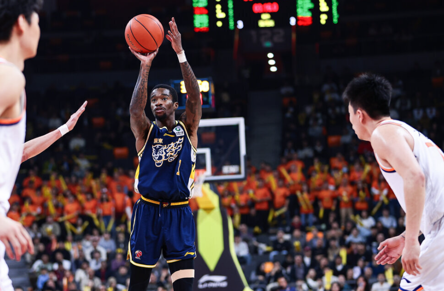 世界杯历史战绩-破案！深圳能干赢上海，而广东却输40分的原因找到，沪迷说出实情