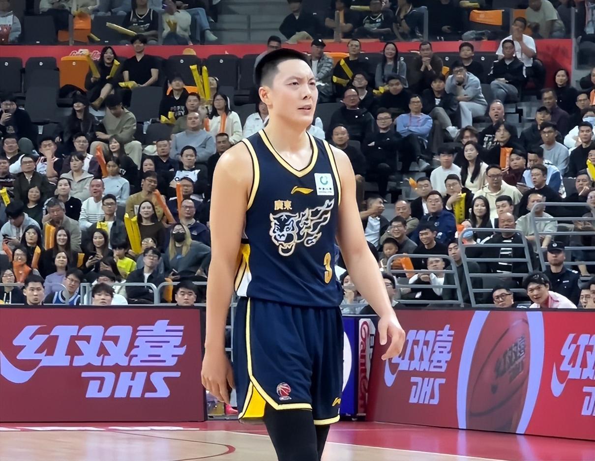 世界杯历史战绩-破案！深圳能干赢上海，而广东却输40分的原因找到，沪迷说出实情