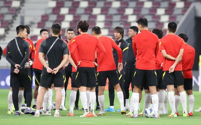 世界杯球队排名-【国足前瞻】铁家军切勿投鼠忌器 没资格对比98胜日