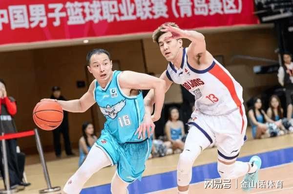 世界杯球队排名-掀翻联盟第4！2名辽粤弃将成功臣，一个6中5砍2双，一个末节12分