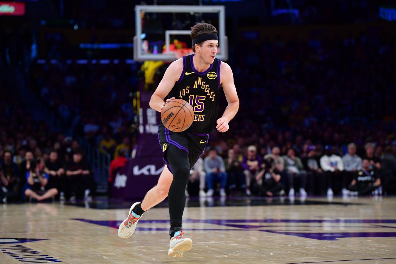 本赛季湖人东契奇+里夫斯领衔无詹湖人 净效率+7.7进攻效率119.6