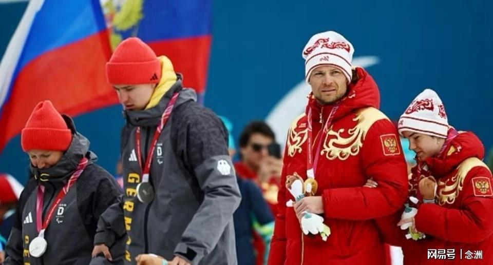 世界杯射手榜-德国选手拒与中国选手合影！原因曝光 乌克兰国旗被没收愤怒抗议